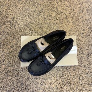 Clarks Black Leather Tassel Slip-On Loafers